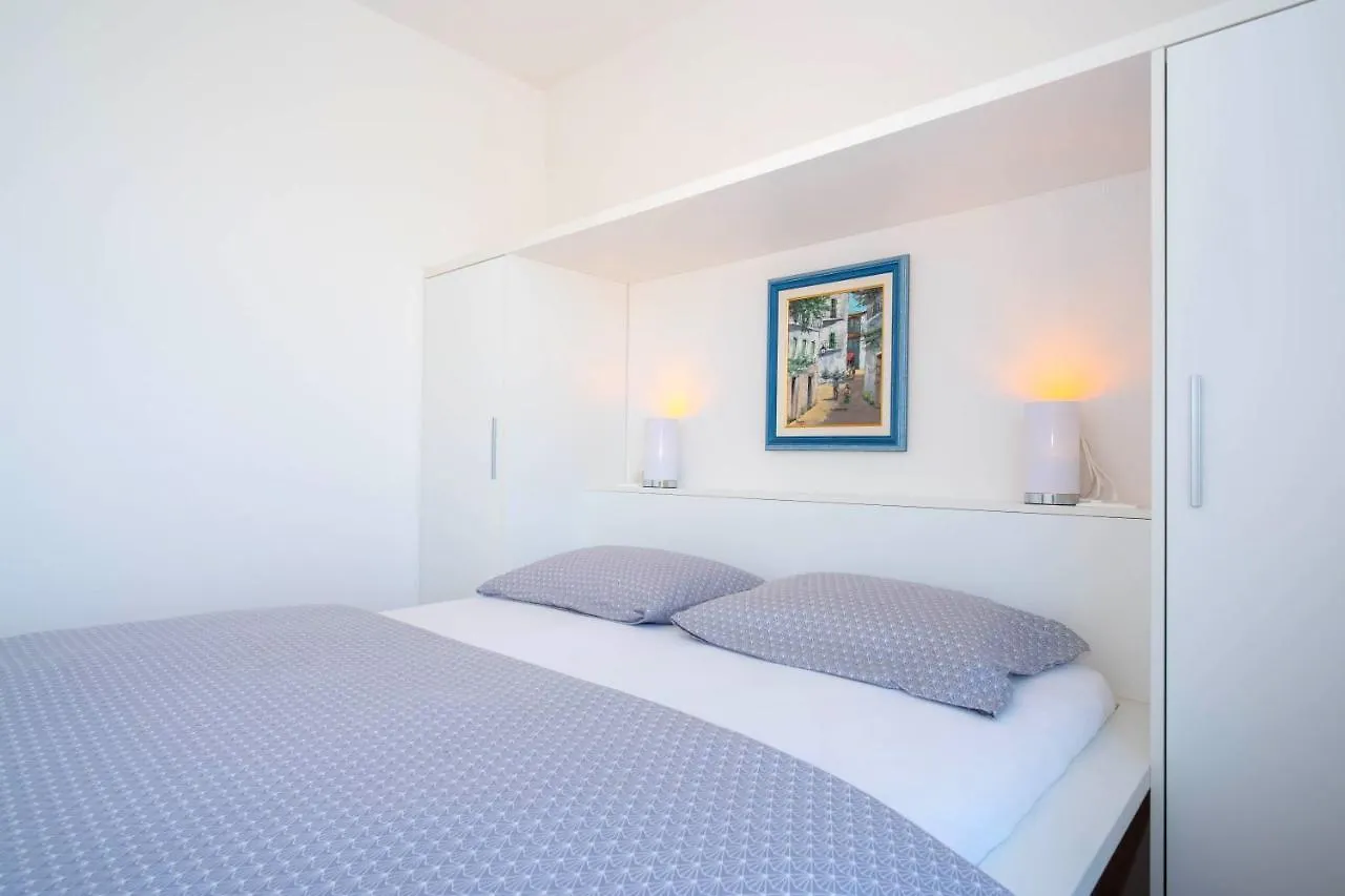 Apartment The Blueview Appartements Novigrad Novigrad Istria